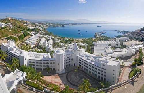 Las Hadas Resort | Las Hadas by Brisas