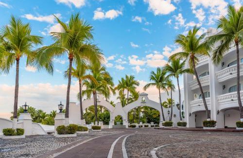 Las Hadas Resort | Las Hadas by Brisas