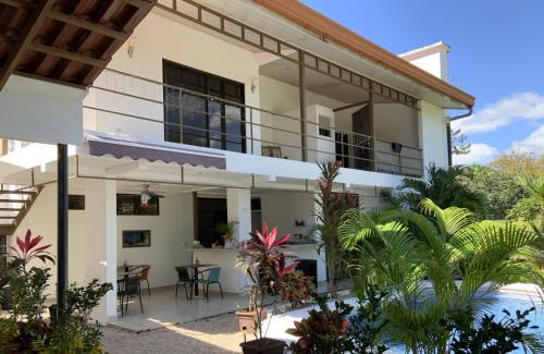 Samara Hotel | Las Perlitas Rentals Playa Samara