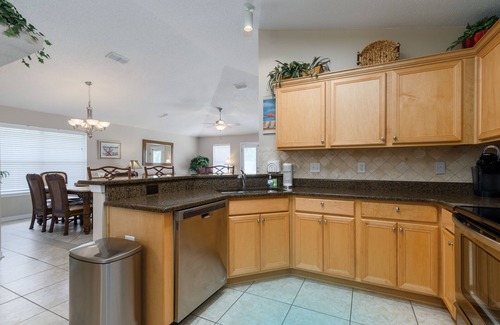 Fort Walton Beach - Destin House | Last Min Discount! Private Pool & Beach 3 King bdrms + Bunks.