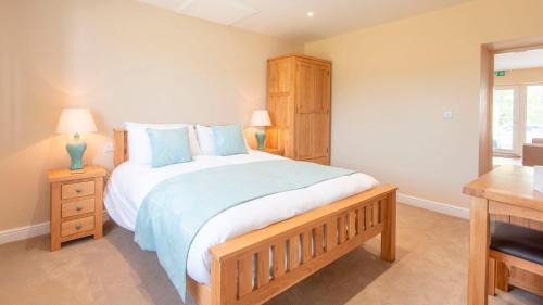 Amlwch Hotel | Lastra Farm Hotel