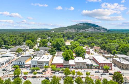 Stone Mountain Historic Village Apartment | Lavish Loft on Main St - Walk to Stn Mtn Park!