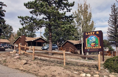 Estes Park Cabin | Lazy R Cottages: 8 2 Bedroom Cabin