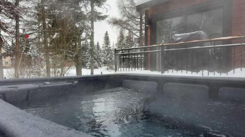 Shannon House | Le Bora Nature - Calm Relaxation VIP Escape