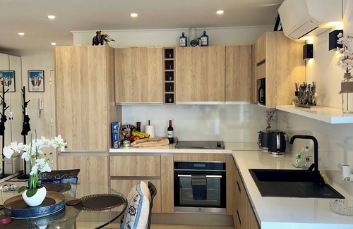 Quartier du Port Apartment | LE BOULEVARD DE NICE. Fabulous apartment by Nice Port/Air-Con/Lift