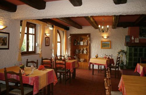 Lapoutroie Hotel | Le Bouton d'Or