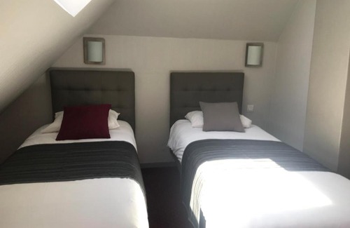 Hermanville-sur-Mer Hotel | Le Canada