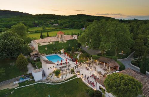 Malataverne Hotel | Le Domaine Du Colombier