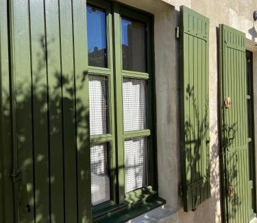 Eygalieres House | Le jardinet de Rosa Maison de village