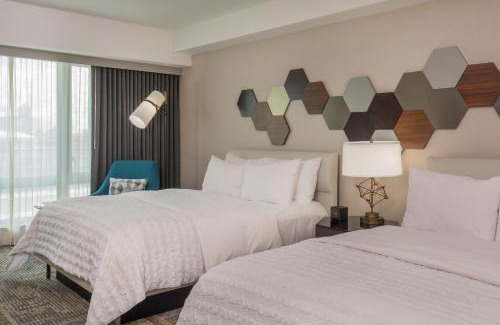 Central Square Hotel | Le Meridien Boston Cambridge