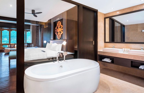 Paro Resort | Le Meridien Paro, Riverfront