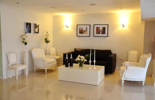 Villa Maria Hotel | Le Parc Hotel & Suite