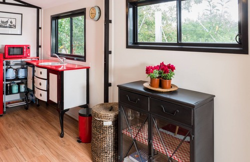 Portarlington Cottage | Le Petit Palais du Port