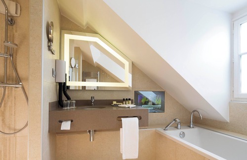 Les Halles Hotel | Le Relais des Halles