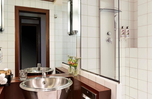 Bellecour - Hotel Dieu Hotel | Le Royal Hotel Lyon - MGallery Collection
