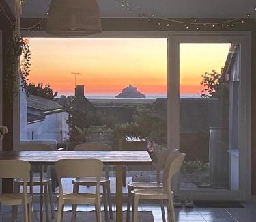 Huisnes-sur-Mer House | Le Savoir du Mont, vue Mont-Saint-Michel