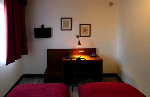 Villepinte Hotel | Le Vert Galant Villepinte Gare Vert Galant Parc des Expositions