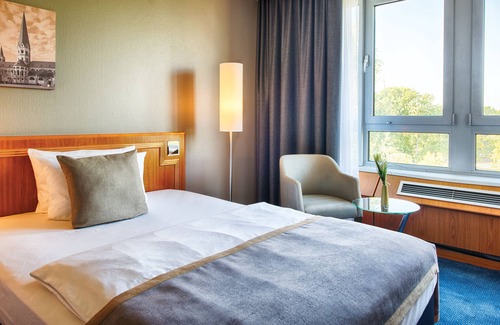Grengel Hotel | Leonardo Hotel Köln Bonn Airport