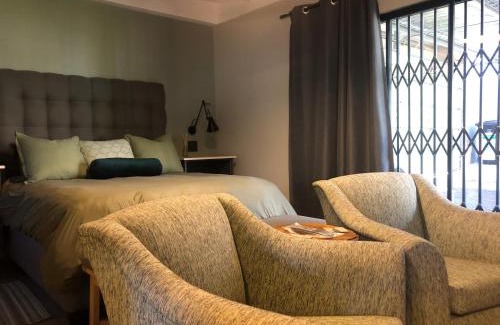 Linden Apartment | Leopard Tree Cottage