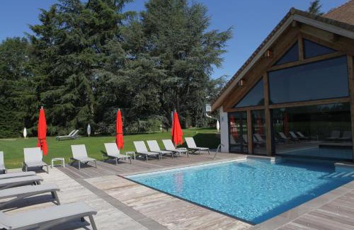 Lancie Hotel | Les Maritonnes Parc & Vignoble
