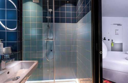 La Villette Hotel | Libertel Canal Saint Martin