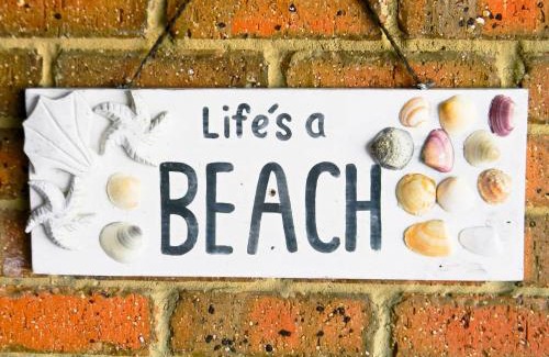 Tura Beach House | Lifes A Beach