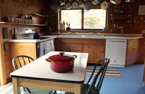 Wellfleet House | Light and Airy, Comfortable Atmosphere