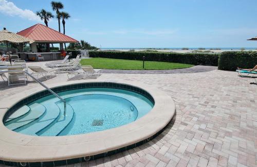 Sand Key Apartment | Lighthouse Towers 604