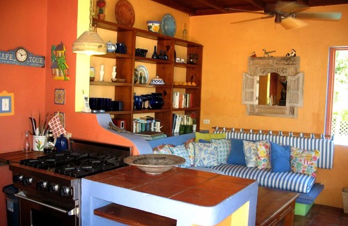 West End Villa | Limeberry House, easy walking to Longbay & Smugglers Cove, beaches