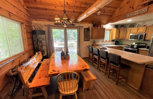Spring Brook House | Linken Log Cabin @ Spring Brook Resort