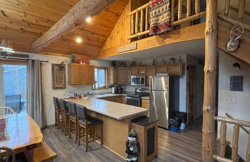 Spring Brook House | Linken Log Cabin @ Spring Brook Resort
