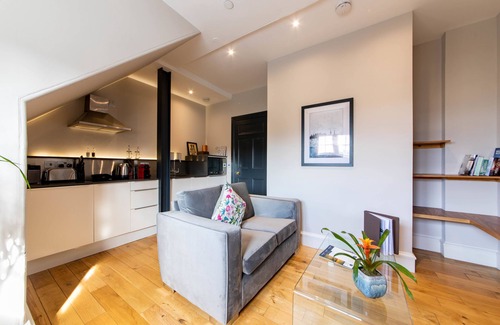 Old Town Apartment | Linton Collection - 28 North Bridge
