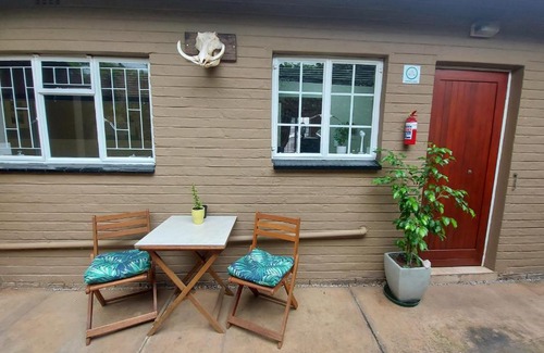 White River Apartment | Lionshead Cottage