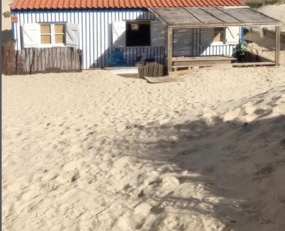 Costa de Caparica Ski Chalet | Lisbon Beach Hut - Costa Caparica