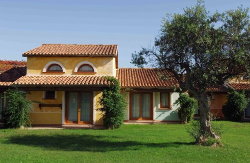 San Teodoro House | Liscia Eldi Residence