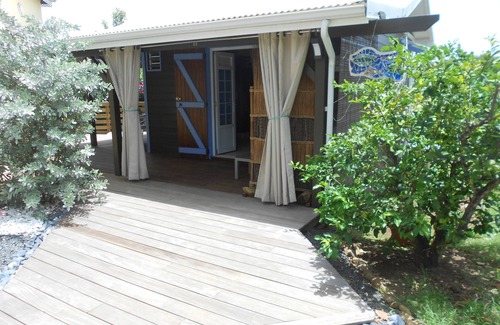 Sainte-Rose Cottage | Little Beauvallon Lodge house in Creole country