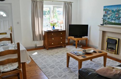 Treator House | Little Tamarisk