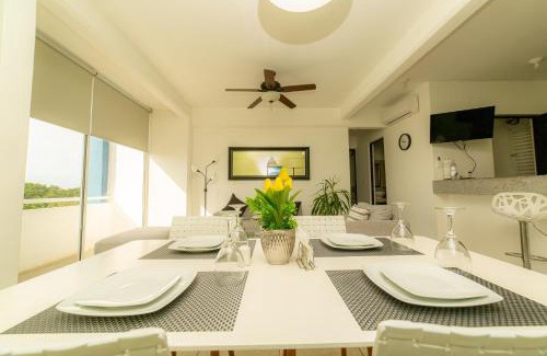 Jacinto Pat Apartment | Liverté Condos- Downtown Apartments with Pool