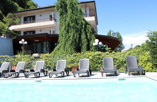 Massino Visconti Hotel | Lo Scoiattolo