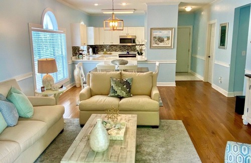 Central Myrtle Beach Condo | Location, Location. On the Course & a 5 minute ride to the BEACH!