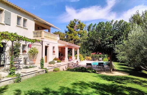 Maussane Apartment | Location Vacances Gillardin