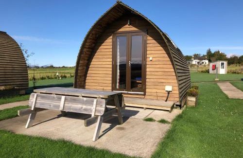 Lairg Ski Chalet | Loch Shin Glamping Pods