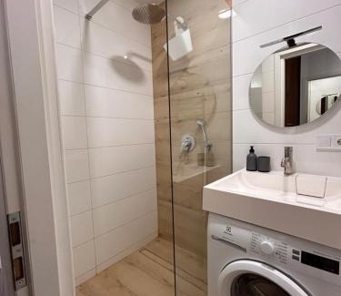 Dnipro Apartment | Loft на Кониського, центр