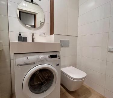 Dnipro Apartment | Loft на Кониського, центр