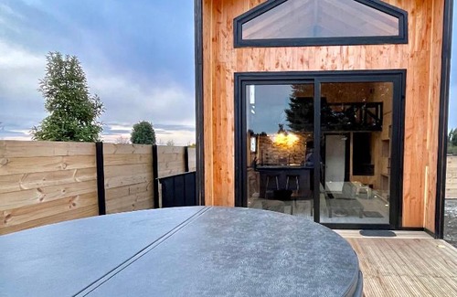 Barrio Italia House | LOFT NIGHT HOME