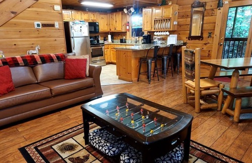 Pigeon Forge Cabin | Log Cabin near the Parkway; Five Star Clean/Sanitized; No Contact Entry