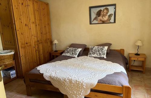 Aubagne House | Logement Provence dans domaine oléicole