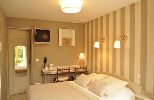 Tracy-sur-Mer Hotel | Logis Hôtel La Rosière-Situé entre BAYEUX et ARROMANCHES