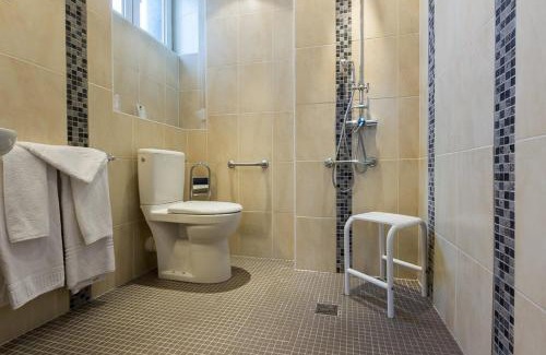 La Bourboule Hotel | Logis Hôtel Regina