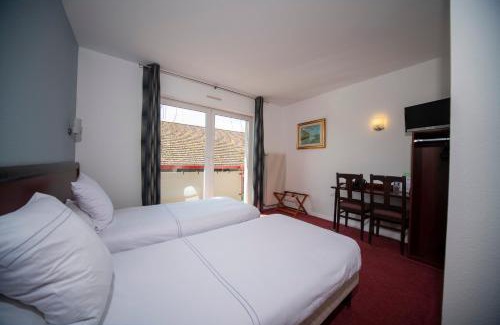 Burnhaupt-le-Haut Hotel | Logis Hôtel & Restaurant Au Lion d'Or